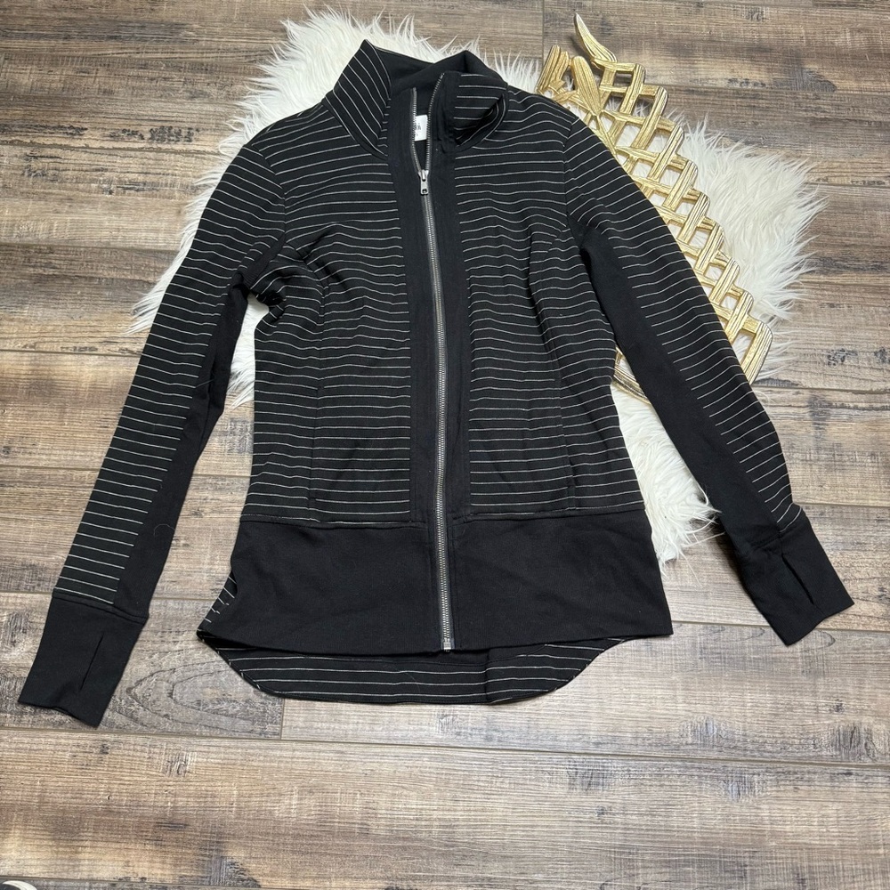 CAbi Sprint Jacket Hi Lo 3378